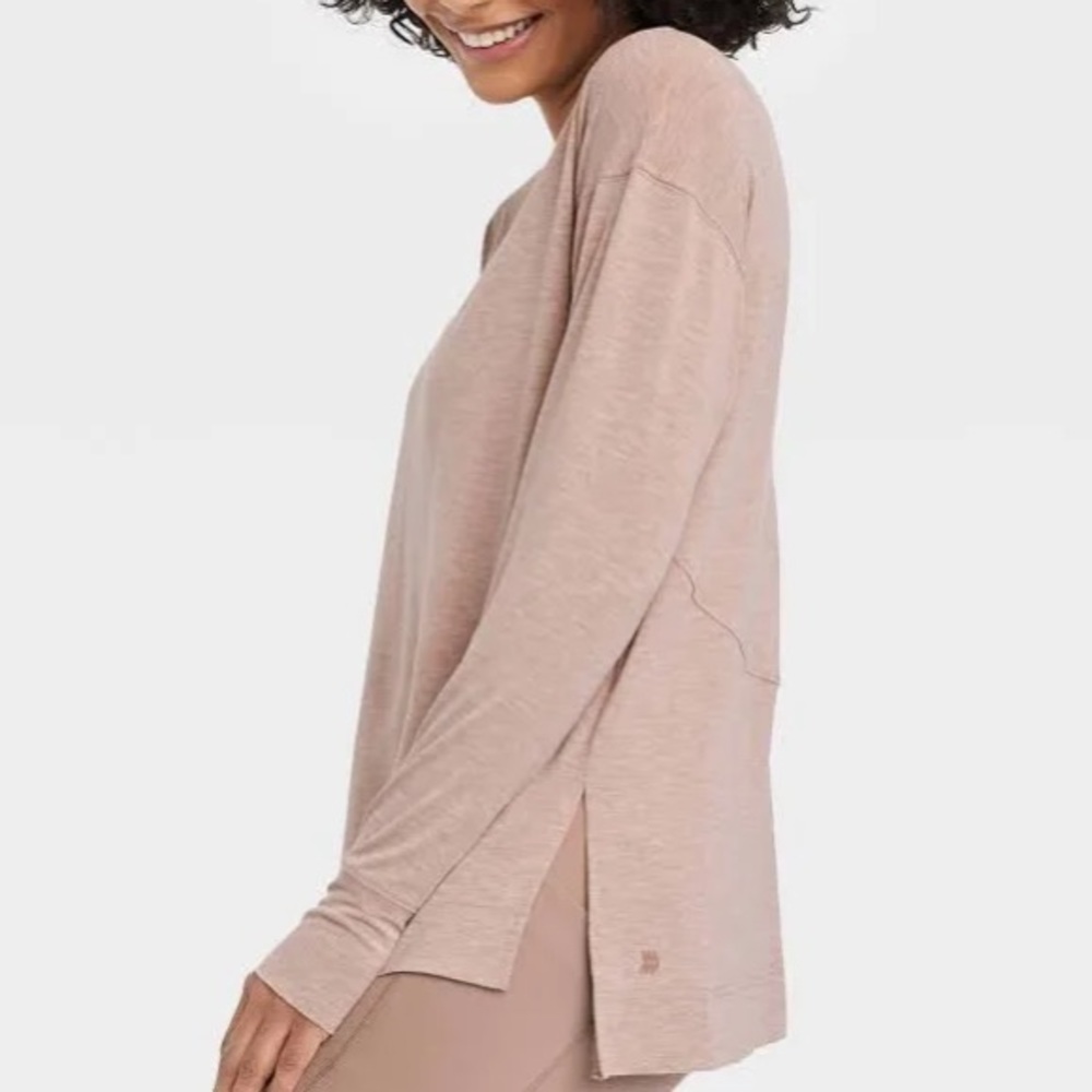 All In Motion Tan Active Long Sleeve Top